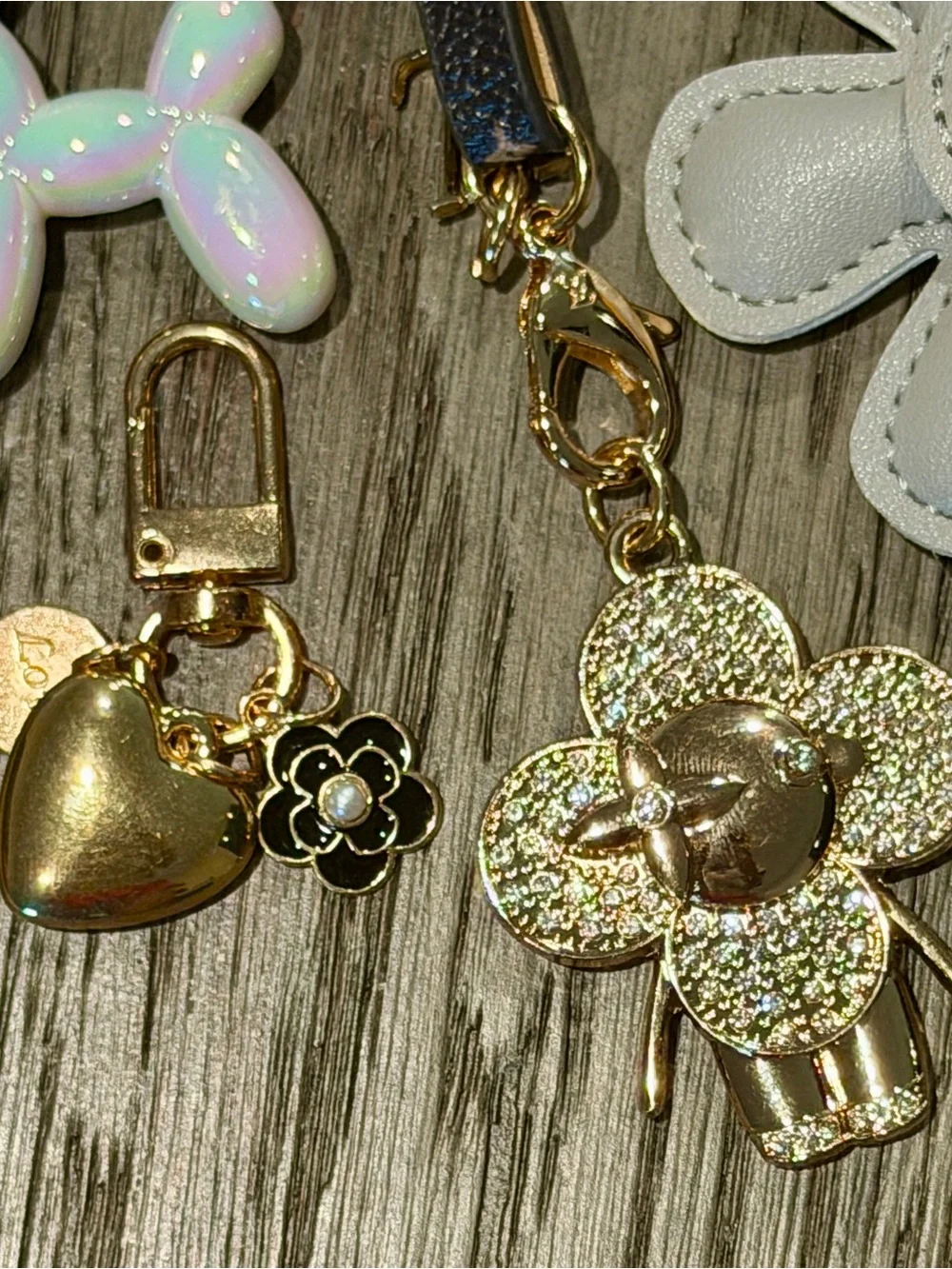 Lot of 6 bag charms